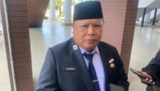KADIS: Kepala Dinas Perhubungan Provinsi Bengkulu, Hendri Kurniawan, mengatakan permintaan menambah frekuensi penerbangan dari dan ke Bengkulu, diajukan kepada tiga maskapai, yakni AirAsia, Pelita, dan TransNusa. (Senin-13-04-2026)--FOTO: Handi//MBG.