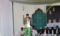 KH ES Mubarok Hipnotis Ribuan Jamaah di Bengkulu Tengah, Pesan Persatuan Untuk Kemajuan