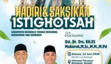 Kehadiran KH ES Mubarok asal Jawa Barat menjadi kado spiritual bagi masyarakat dalam peringatan HUT ke-18 Kabupaten Bengkulu Tengah melalui Istighotsah Akbar di Pendopo Bukit Kandis.